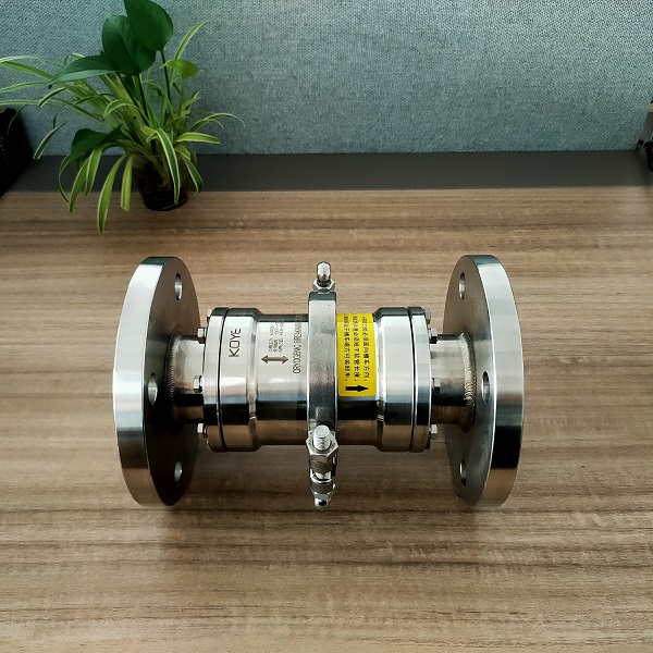 低温紧急切断阀